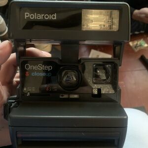 Polaroid OneStep Closeup Instant Camera - Classic Black